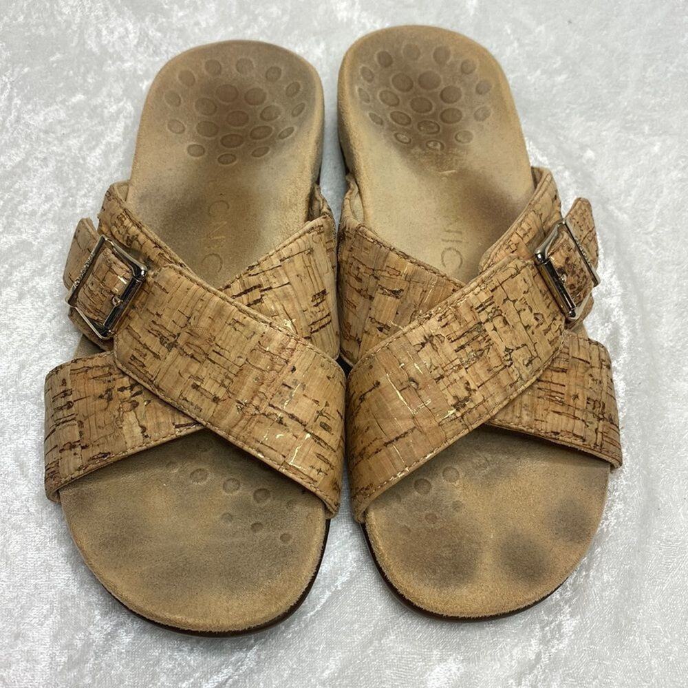 Vionic Cork and Gold Skylar Walking Sandal with Arch Support Size 6